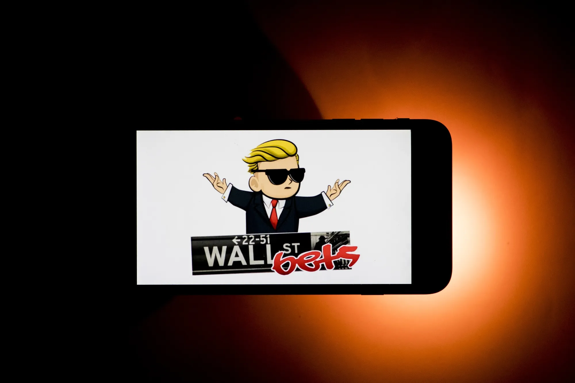 WallStreetBets Group Is Back on Discord Service After Brief Ban - Bloomberg