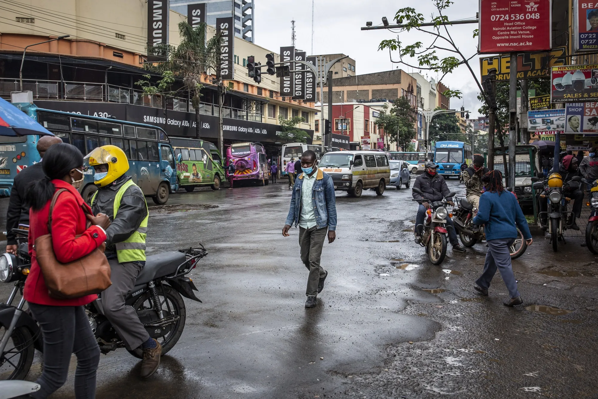 Foreign commercial loans make up 35% of all external debt in Kenya.