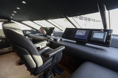 Digital displays on the 131's captain's deck.