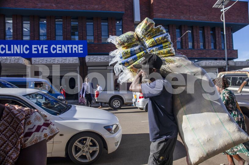 Zimbabwe Economy as Government Weighs Using Gold to Back Its Currency