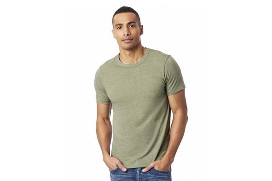 The 12 Best T-Shirts According to Menswear Experts