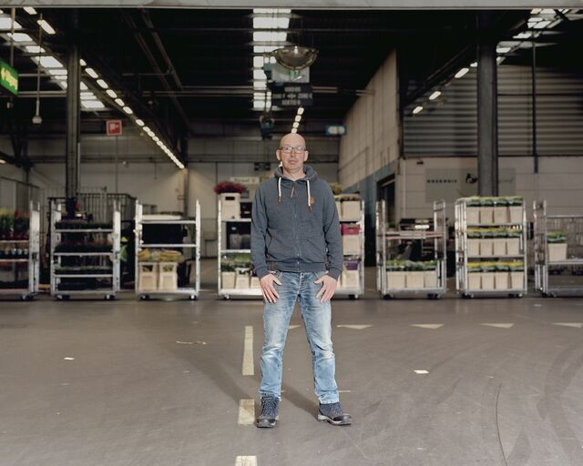 Dave van der Meer, flower broker, at the distribution center in Naaldwijk.