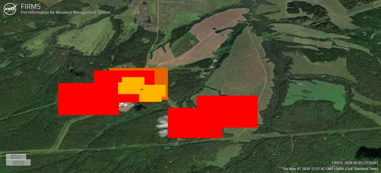 An image taken by NASA FIRMS satellites on May 7 shows fresh heating anomalies over and around the Perm pumping station.