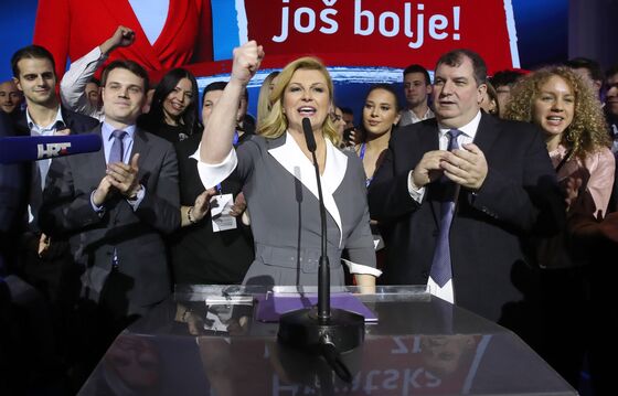 Croatians May Oust Conservative President in Tight Election