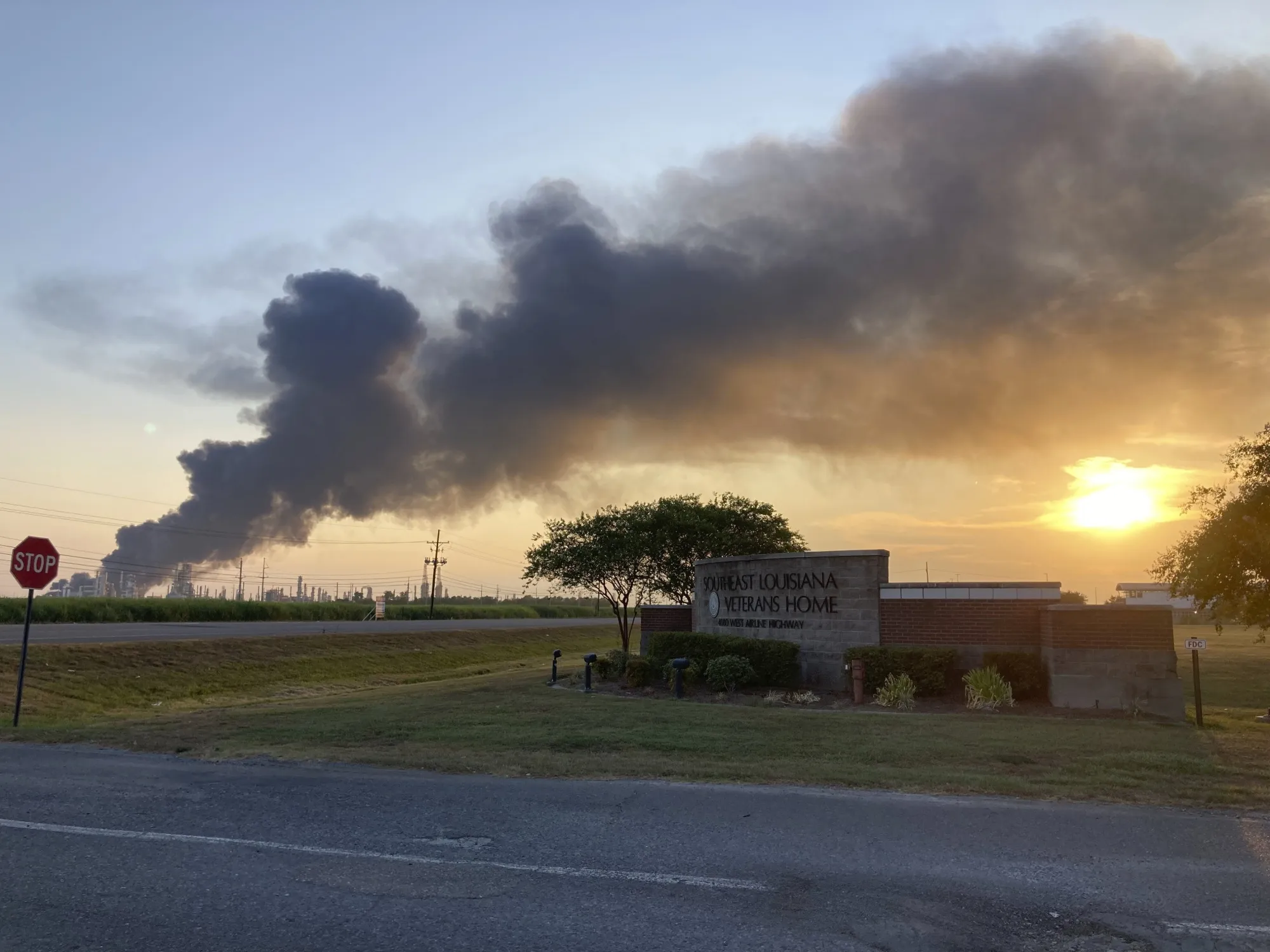 A plume of smoke drifts from the Marathon Petroleum refinery in Garyville, on Aug. 25.