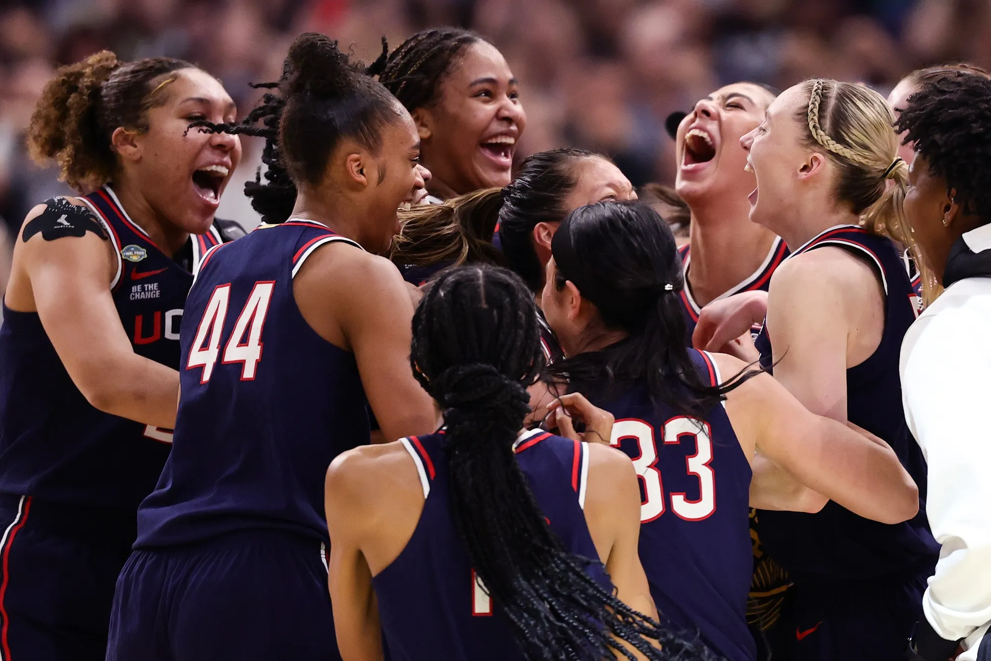 The Connecticut Huskies celebrate after winning the National Championship of the NCAA Women’s Basketball Tournament in Tampa in 2025.