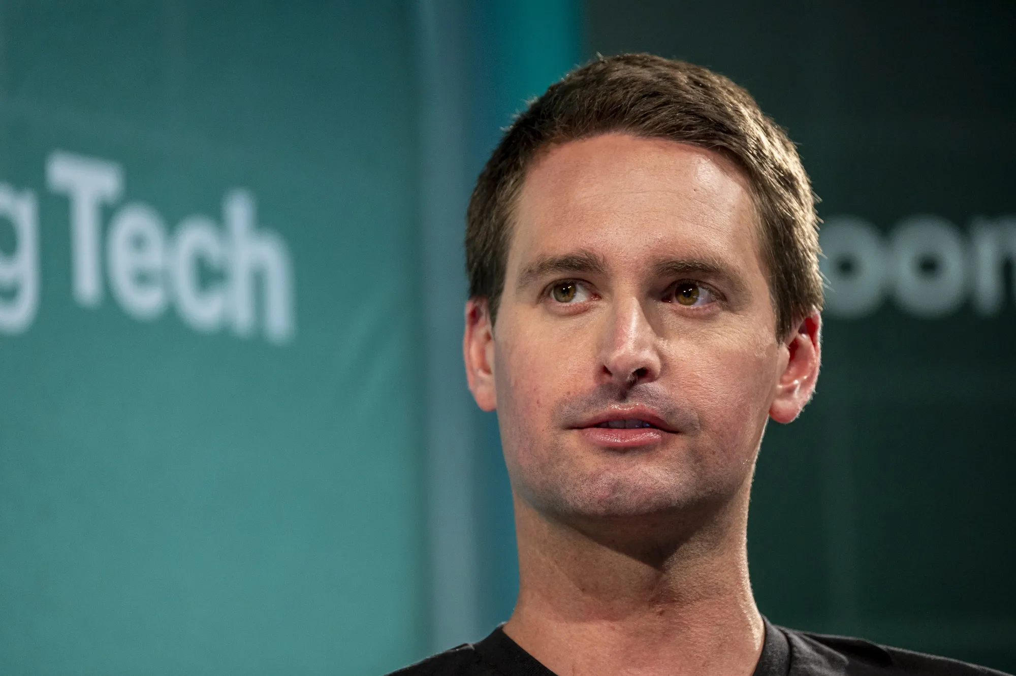 Snap CEO Evan Spiegel Focused on AI, Machine Learning Push - Bloomberg