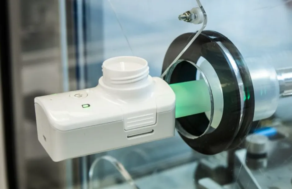 A Vectura FOX nebuliser.