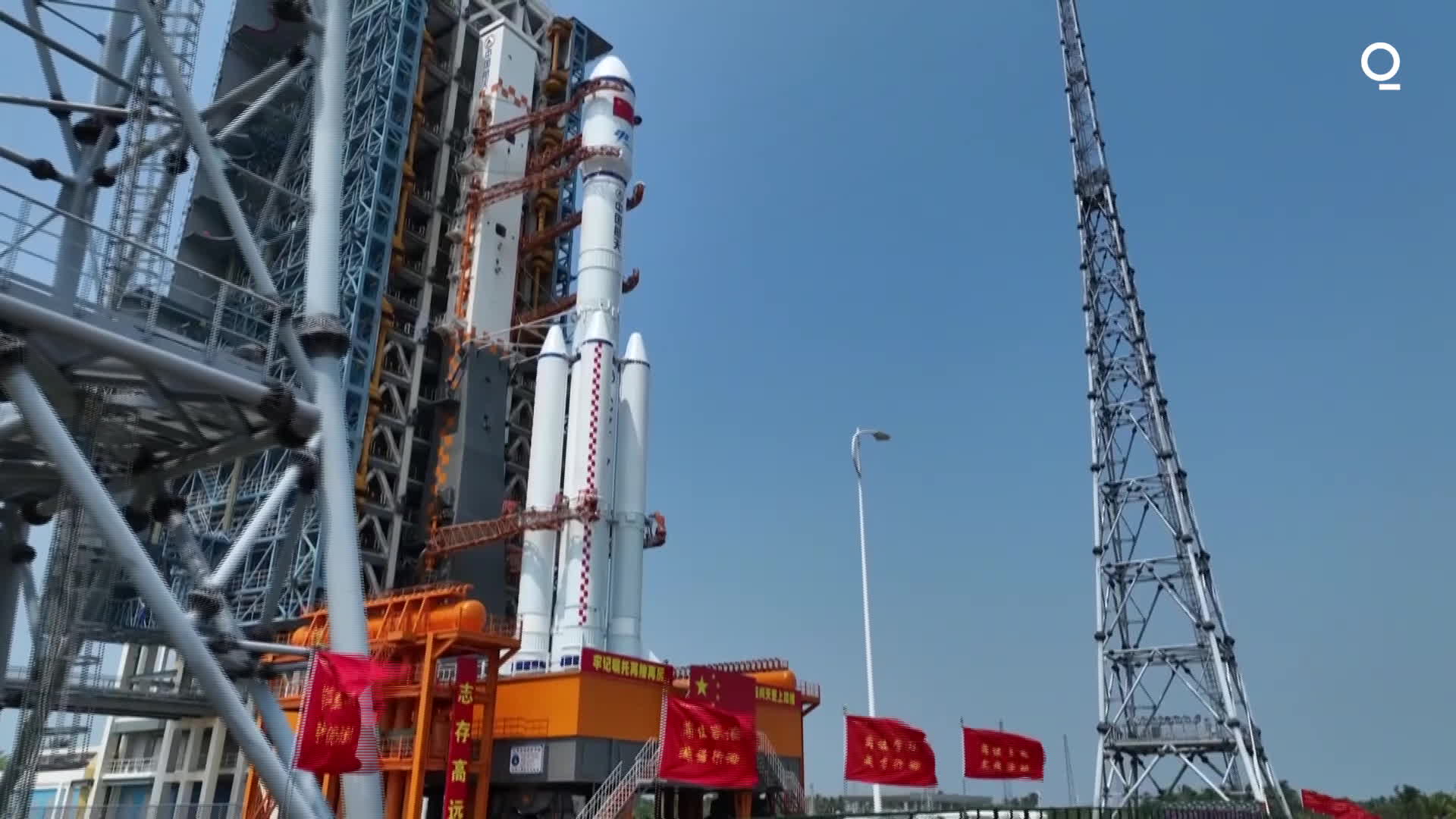 Watch Chinese Rocket Launches Give Tourism a Boost - Bloomberg