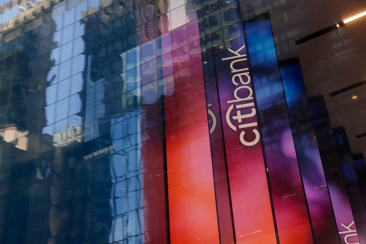 Private Equity Isn’t Slowing Its Poaching of Bankers, Citi Executive Says
