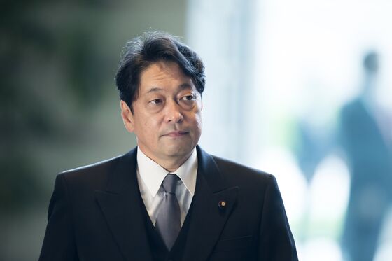 Former Japan Minister Seeks ‘Substantial’ Defense Spending Hike