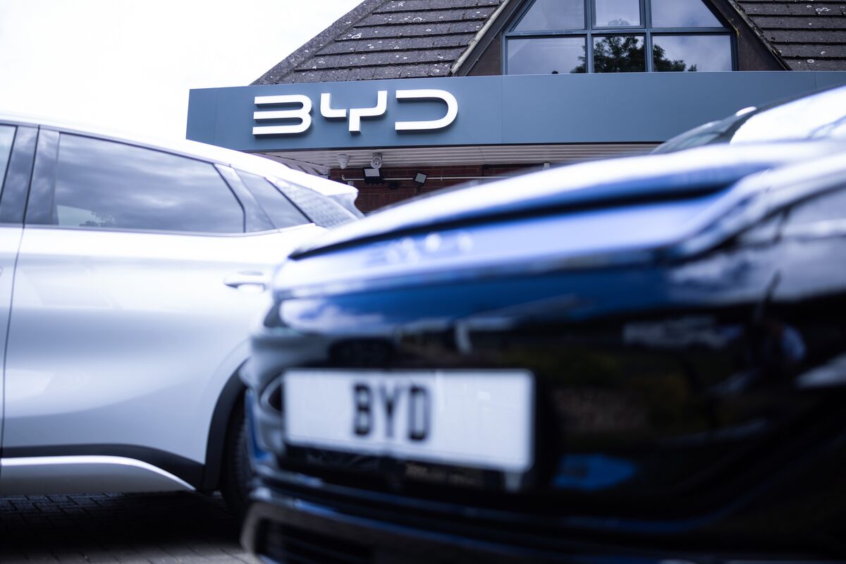 Chinese Carmakers Overtake Japan in Europe for First Time