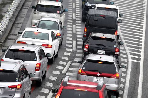 1506383311_japan traffic