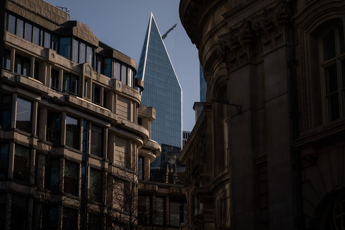 bloomberg.com - Natasha Voase - London Office Leasing Rebounds on Demand Fueled by Finance Firms