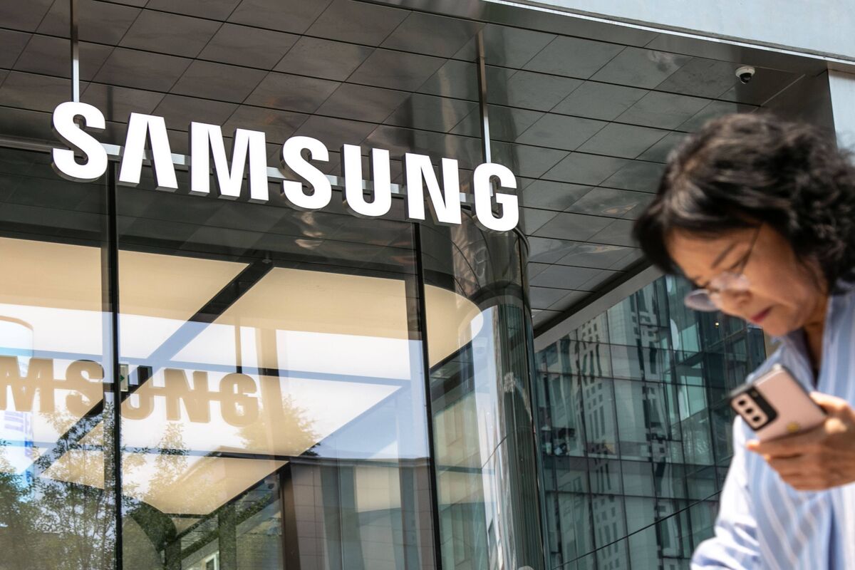 Samsung erweitert die KI -Telefonaufstellung mit 300 -Dollar -5G -Galaxienmodellen