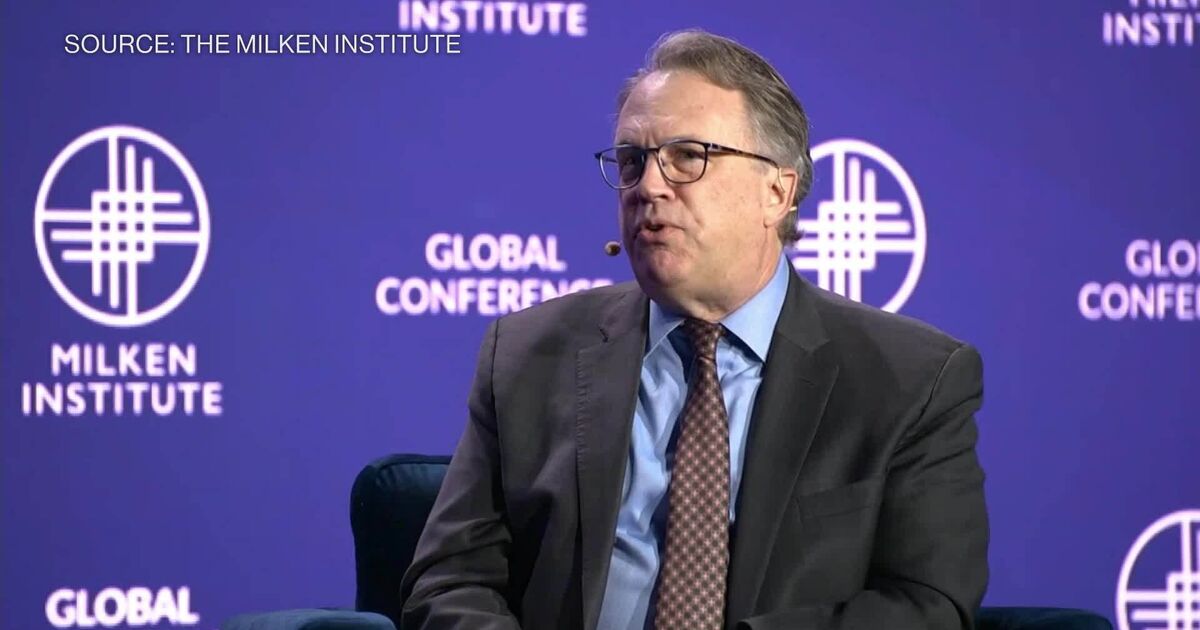 Watch Fed's Williams Sees 'Somewhat Slower' GDP Growth in 2024 - Bloomberg