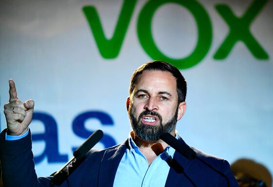 Spain's Comeback King Writes EU Playbook for Populist Battle