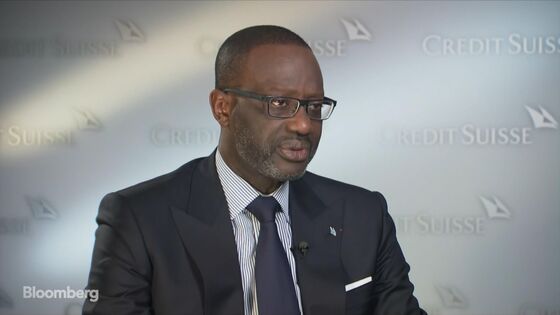 Credit Suisse CEO Thiam Sees Investment Bank Loss Weigh on Results