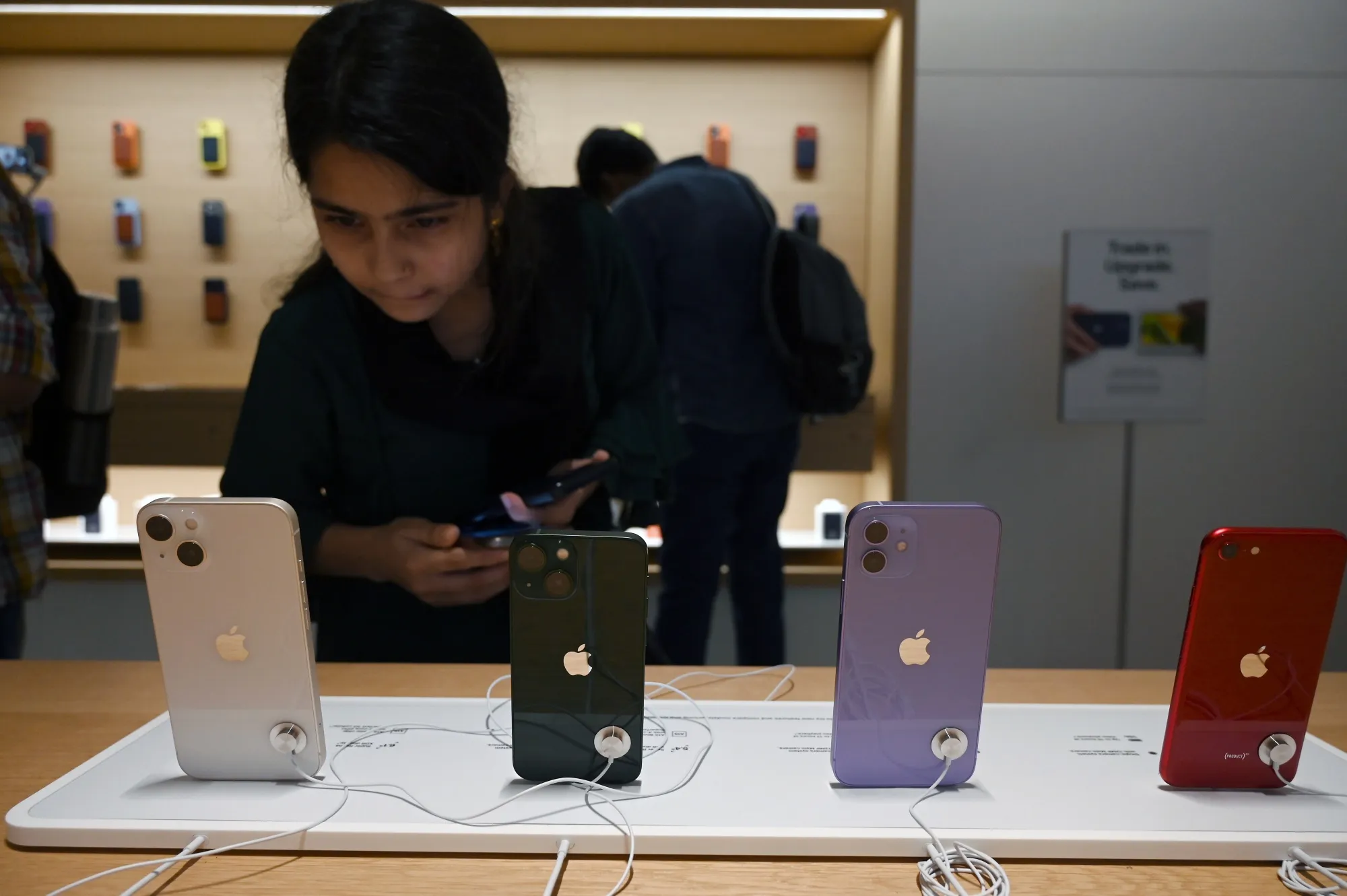 New Apple iPhone 14 handsets&nbsp;for sale in New Delhi, India.