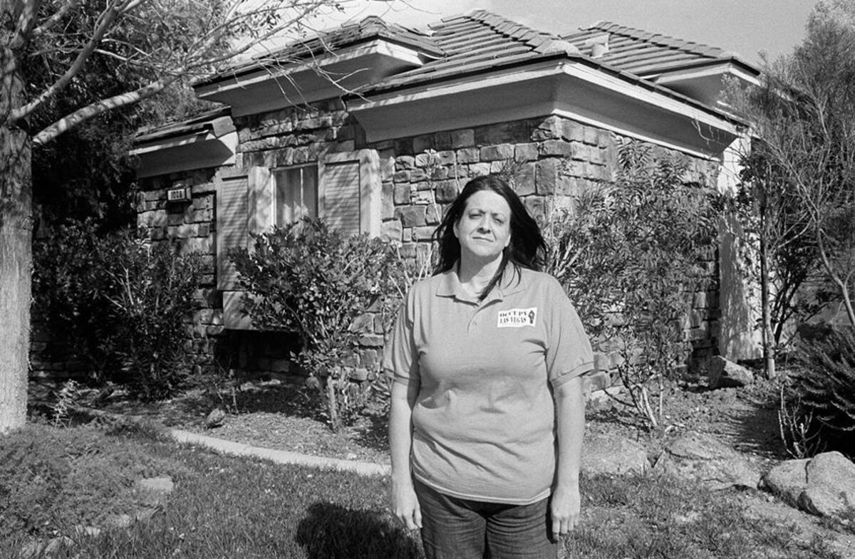 Mortgage Broken: Faces of Foreclosure - Bloomberg