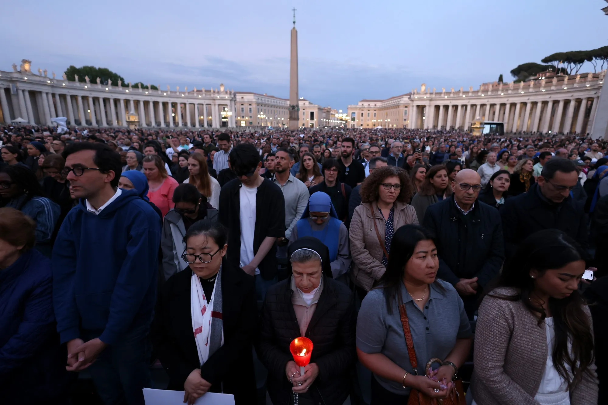 A Simple Funeral for Pope Francis Becomes Conduit to See Trump - Bloomberg