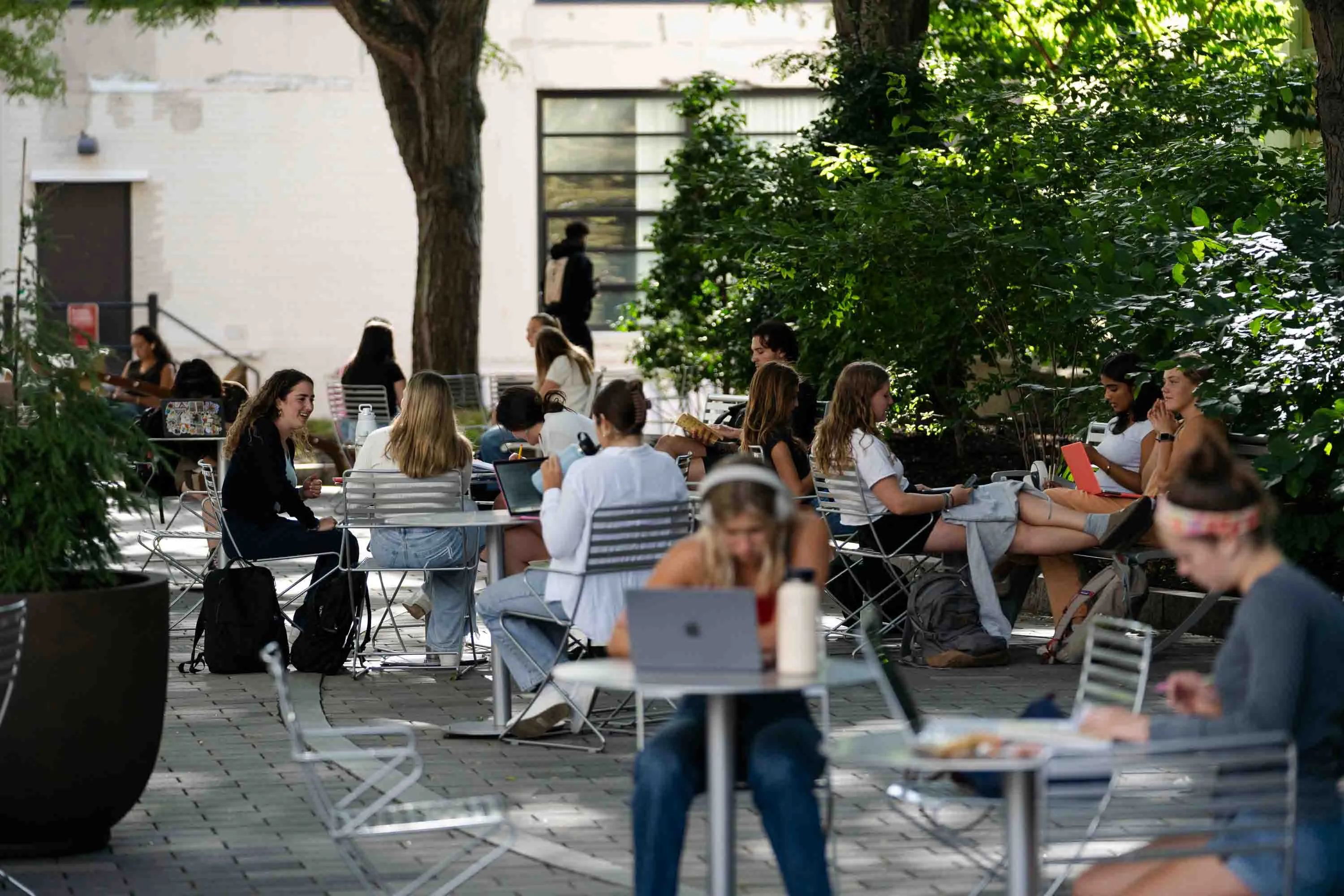 Andreessen Horowitz launches Horowitz Andreessen Academy, a tuition-free one-year school in San Francisco for high school grads; a16z challenges Silicon Valley's drop-out culture