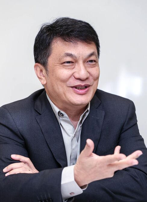 Surapong Laoha-Unya, chief executive officer of Bangkok Mass Transit System.