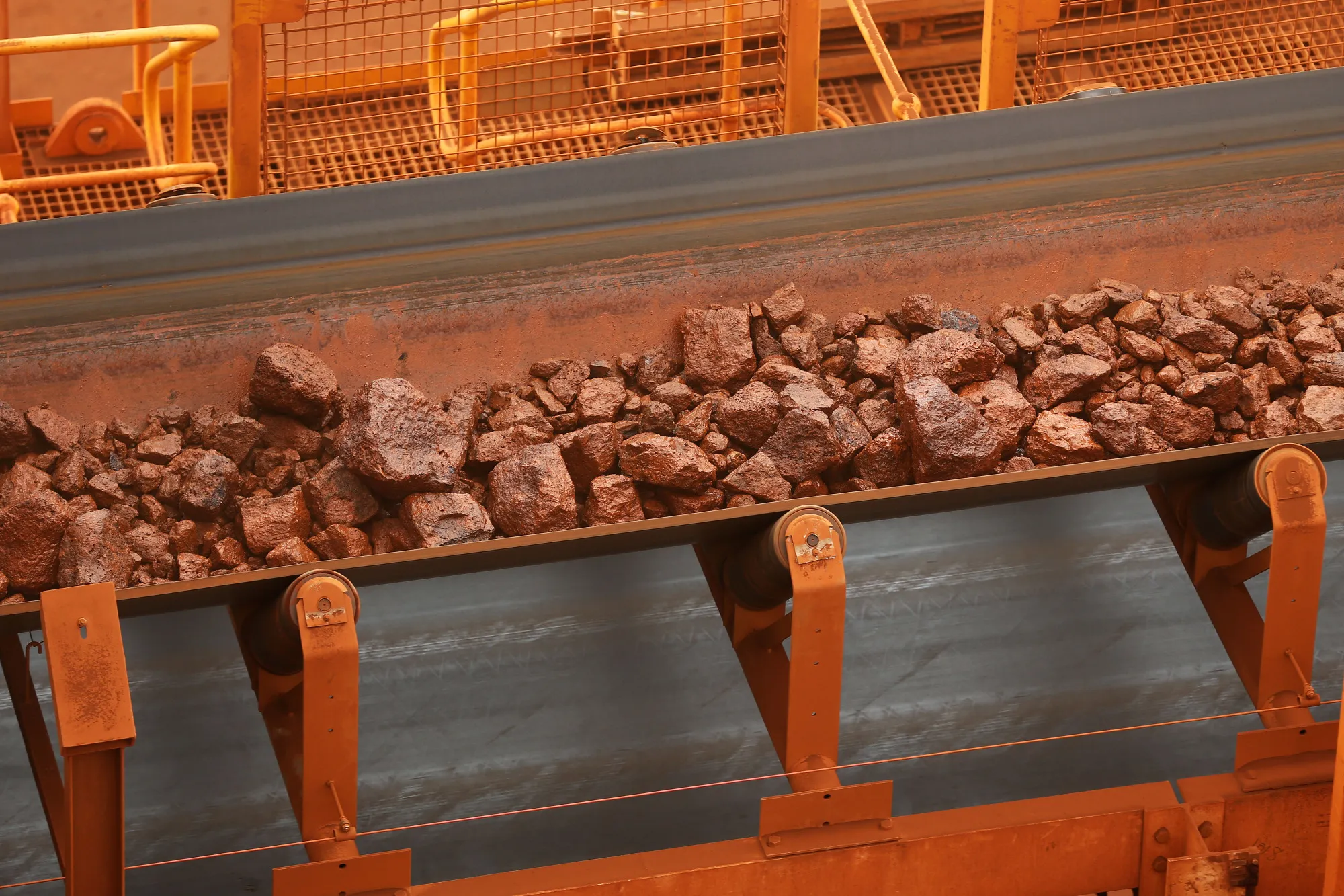 A2MP’s&nbsp;portfolio&nbsp;includes companies with manganese mines and an iron ore project.