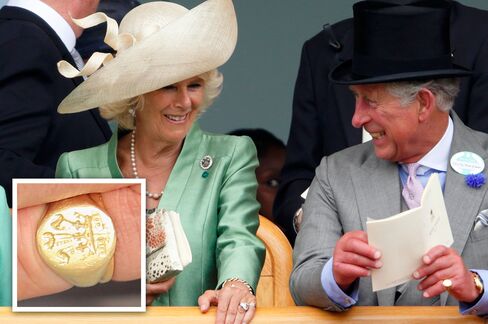 Camilla, Duchess of Cornwall and Prince Charles, Prince of Wales both wear their signet rings on their left hand.