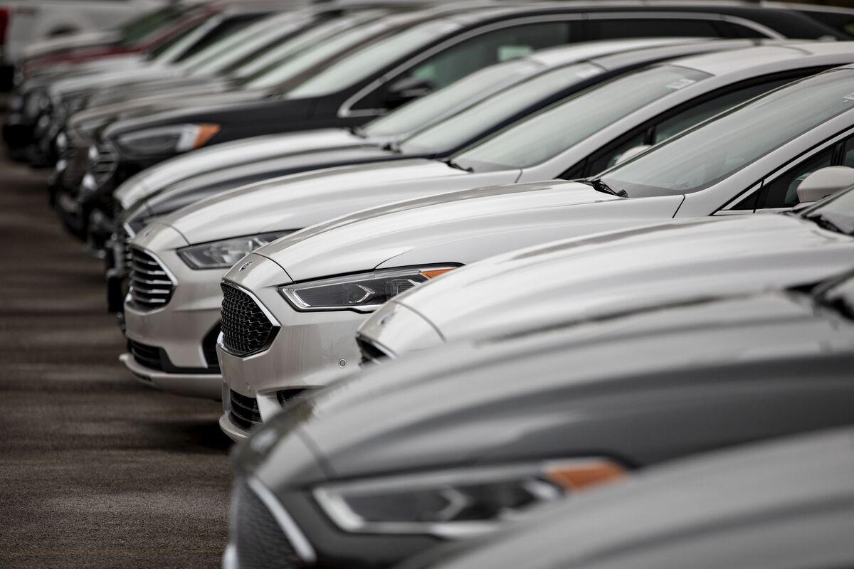 Ford Dividend Cut Seen Likely to Save Cash From Virus Crunch Bloomberg