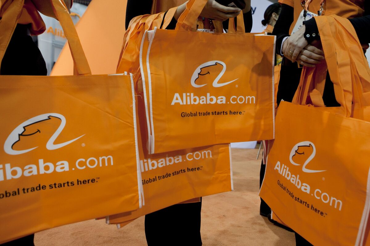 About 200 companies in China and Hong Kong, including Alibaba and JD.com, no longer face the threat of a US delisting after US inspectors reviewed their audits (Bloomberg)