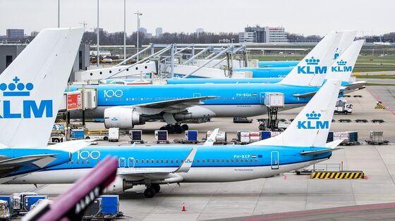 Air France-KLM’s $3.8 Billion Dutch Aid Comes With Strings