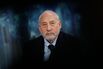 Stiglitz Grades Donald Trump an F on Economics