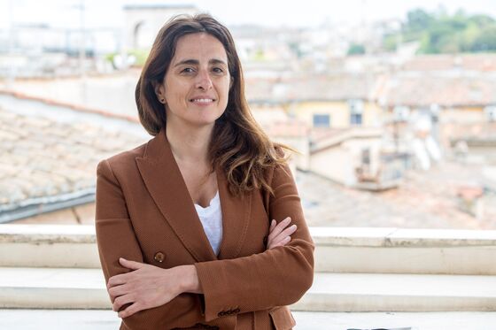 Draghi Will Find Out If He Has What It Takes to Save Italy’s Poor South