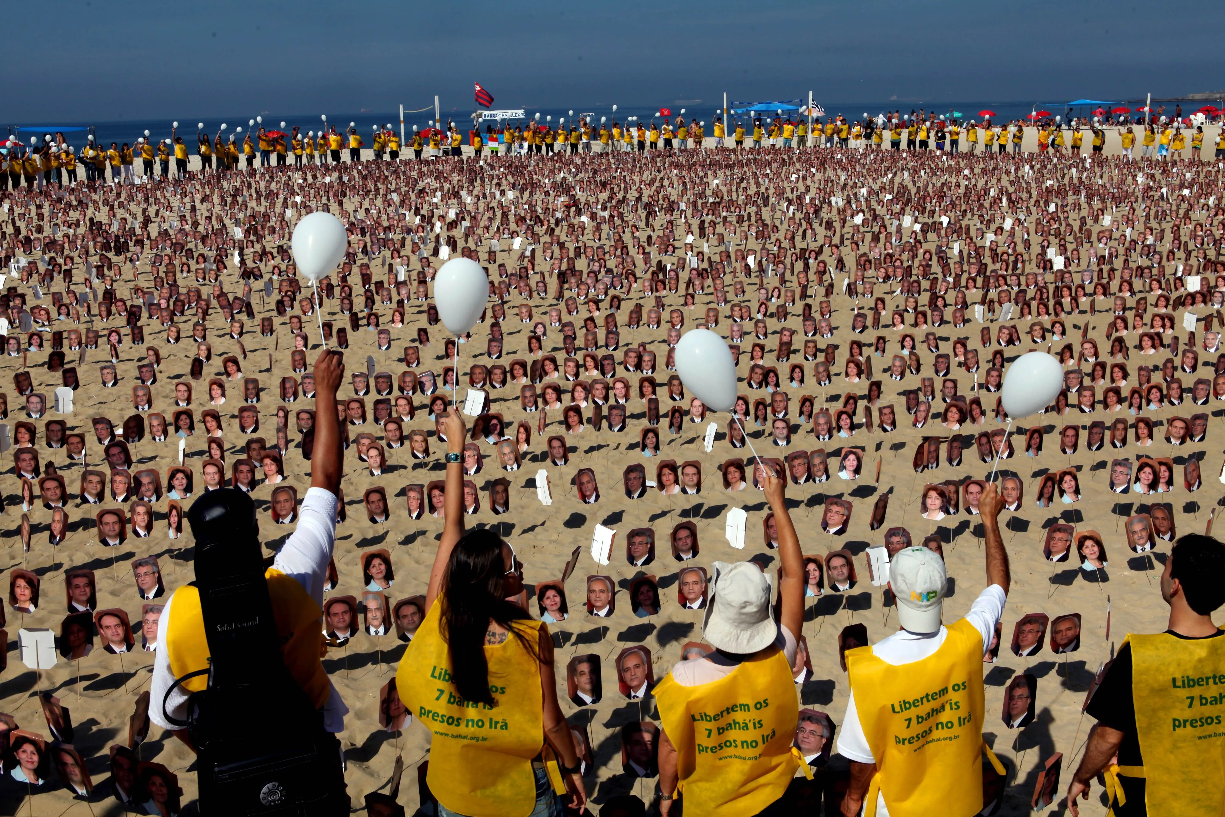 A protest in Brazil on behalf of Baha'i prisoners in Iran.
