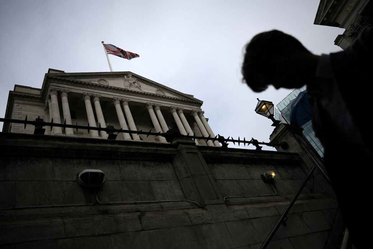 BOE Acted Amid Concern Cash Calls Today Would Trigger Gilt Crash ...
