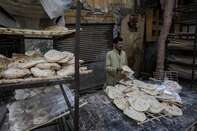 Inflation Crisis Looms Over Ramadan Preparations In Egypt