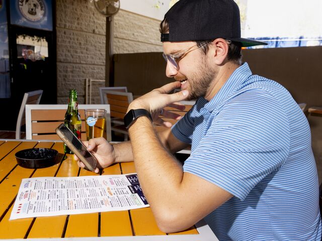 Jackson Reddick. The Newbie. Age: 24. Location: Chandler, Arizona. Profession: Works on the grill at Chipotle. Outlay: $50-$100 per week (when he has the funds).