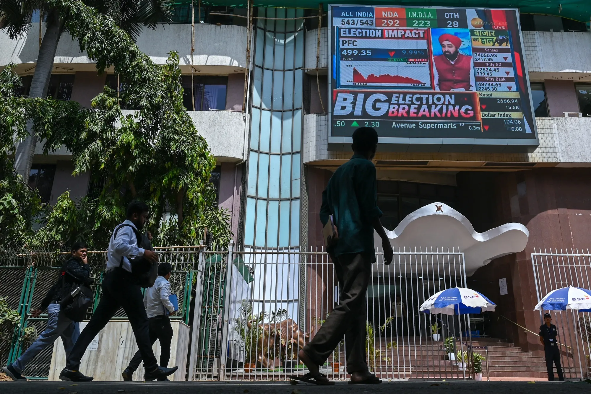 Outside the Bombay Stock Exchange (BSE) on the day of India's general election result in Mumbai on June 4.