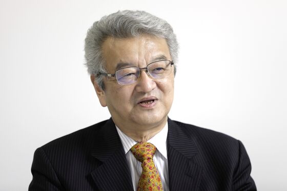 Vaccine Could Spark Japan Recovery by 2022, Says Takatoshi Ito