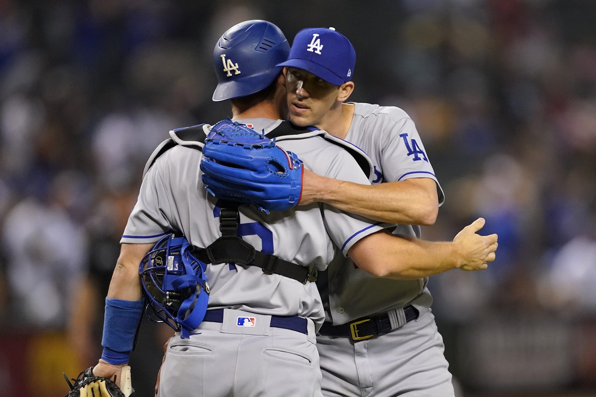 Dodgers' Walker Buehler posts 1st CG, shutout: 'I'm not coming out