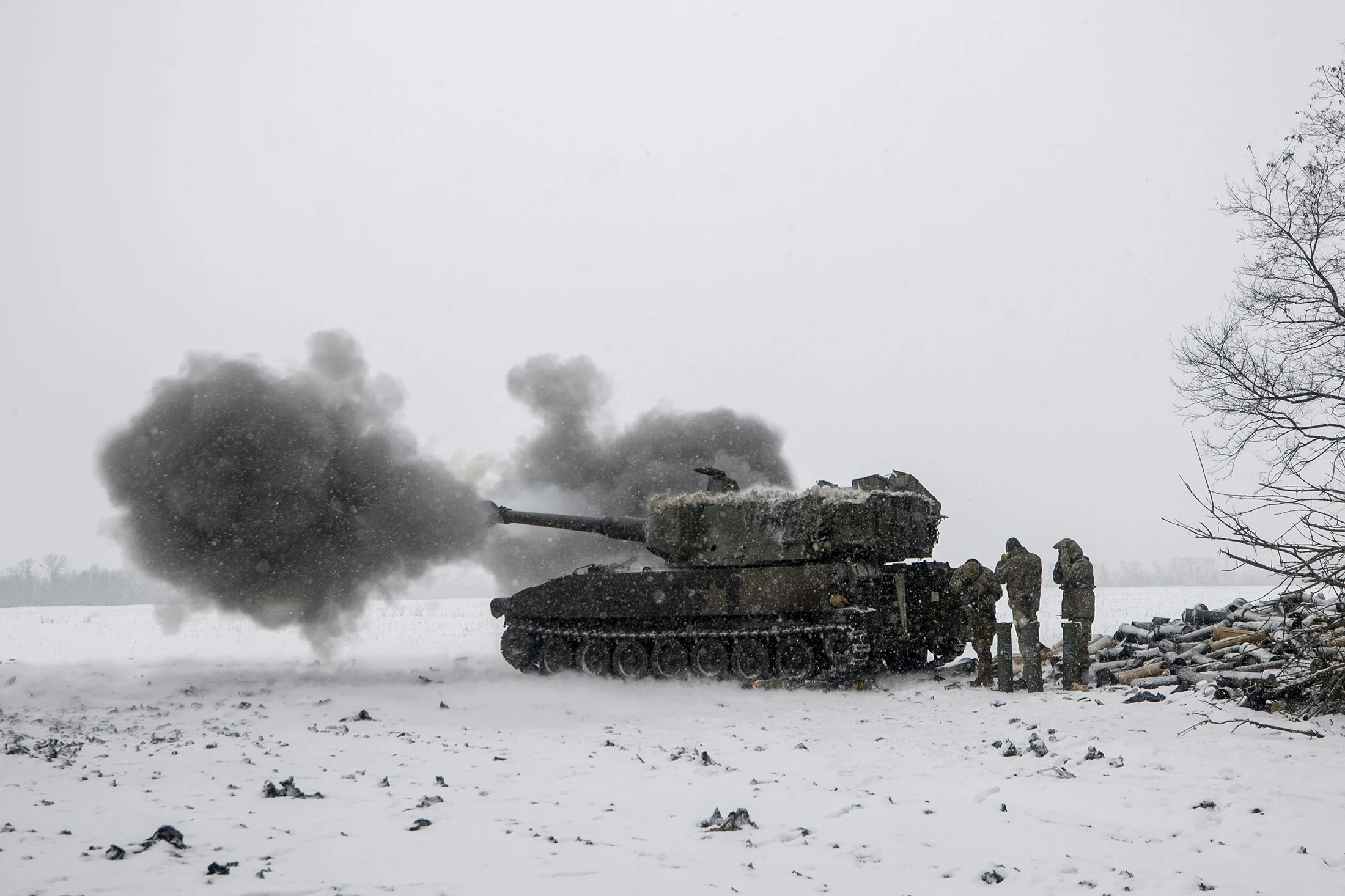 Ukrainian soldiers fire US-made "M109" self-propelled howitzer on the frontline, in Donetsk Oblast, Ukraine on Feb.&nbsp;17.