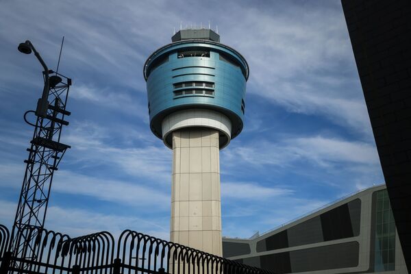 US Airlines Cut Flights, More To Come As Shutdown Drags On
