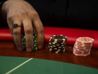 relates to Thailand Plans Bill to Legalize Casinos, Spokesman Says