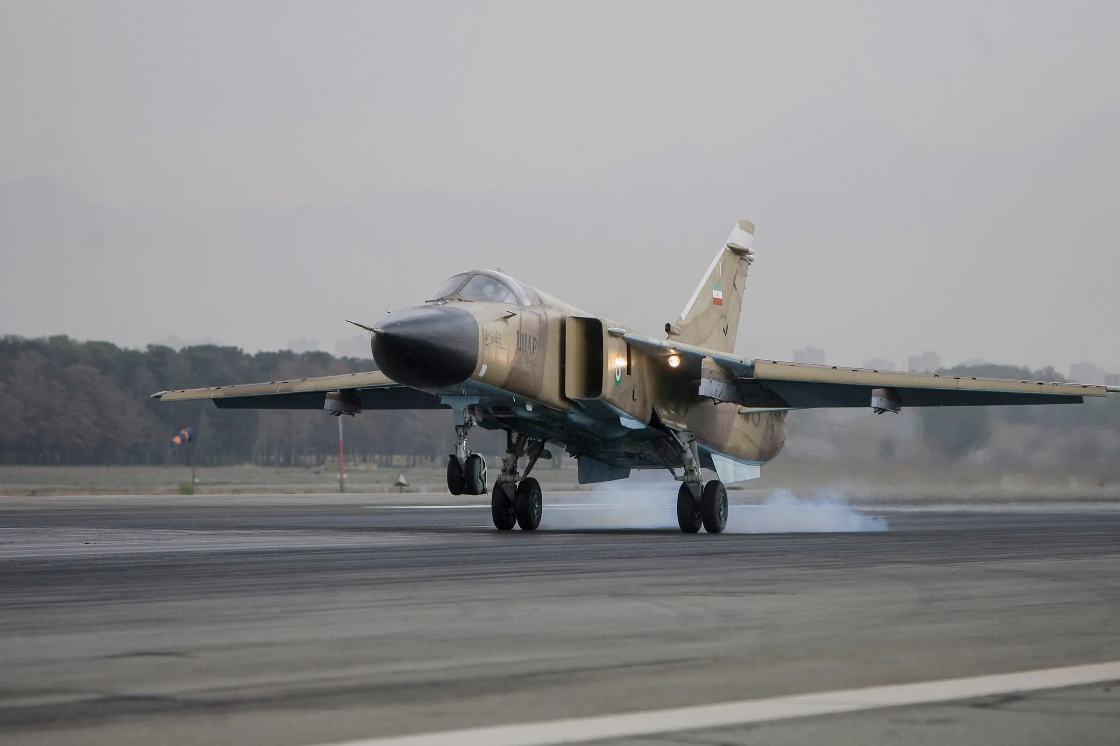 A Sukhoi Su-24M Fencer D aircraft lands on the runway during a military drill at the Shahid Lashkari Tactical Air Base&nbsp;in Tehran in 2009.&nbsp;