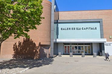 A $1.7 Billion Bet on Old Malls Is Pushing This Firm Past Rivals