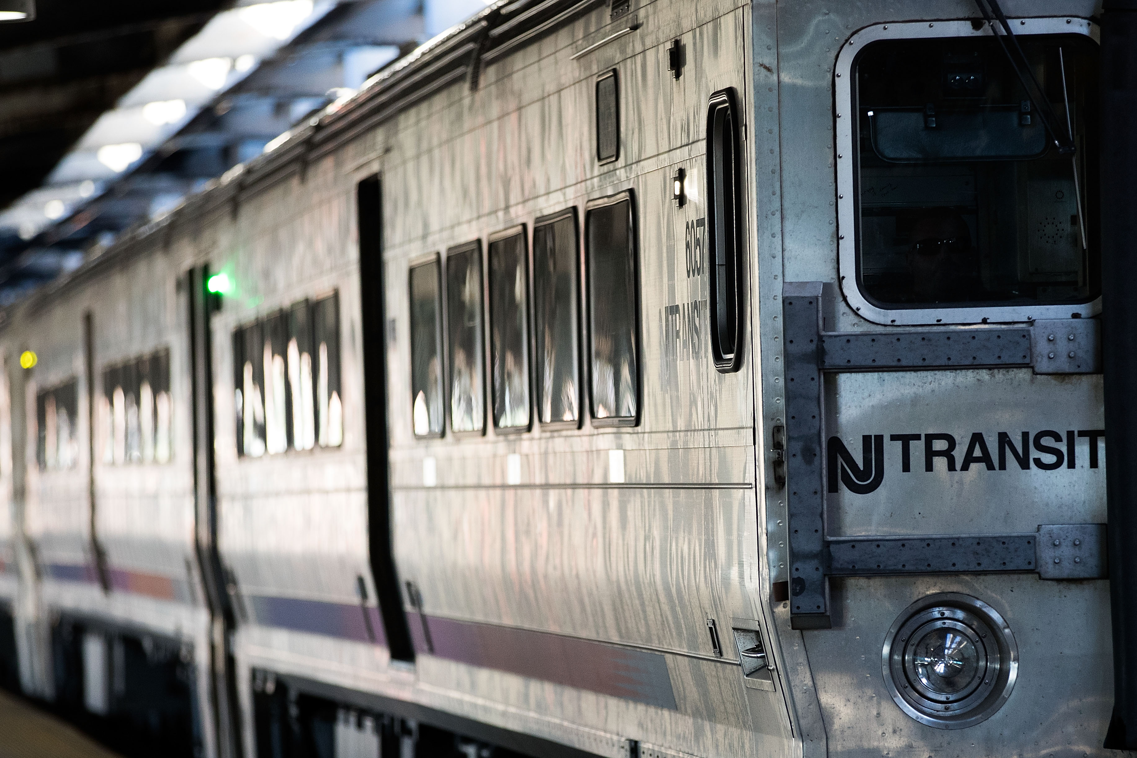 Possible LIRR Strike Puts Focus on Crowded 7 Trains at Mets
