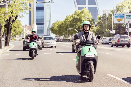 Madrid Is Trying Out E-Scooters in Its Quest to Beat Traffic