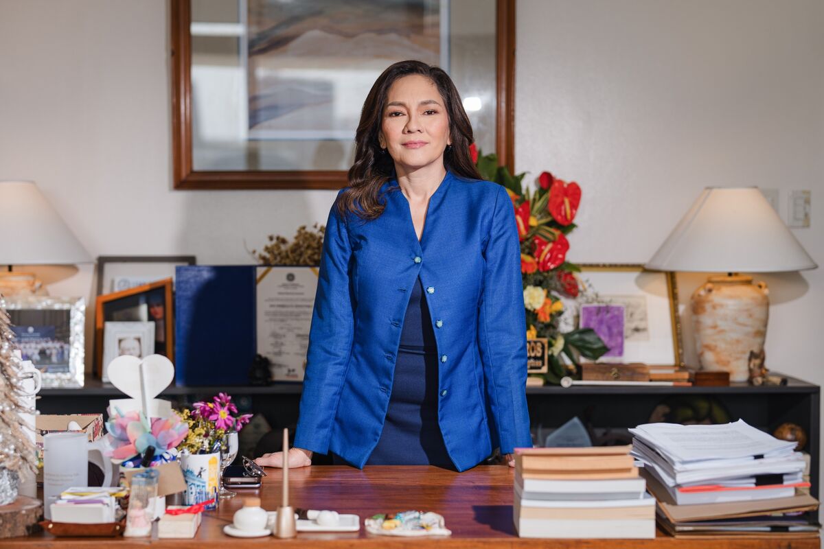 Duterte Challenger Vows to Be Fair at Philippine VP’s Impeachment Trial