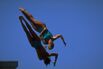 A tandem dive